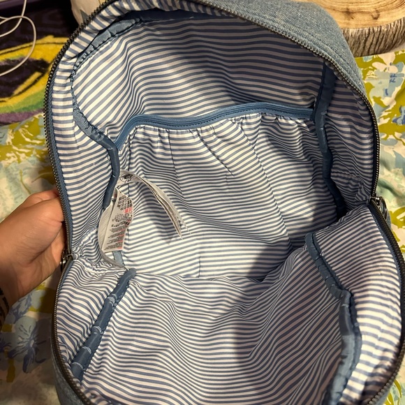 Disney backpack - Picture 2 of 3